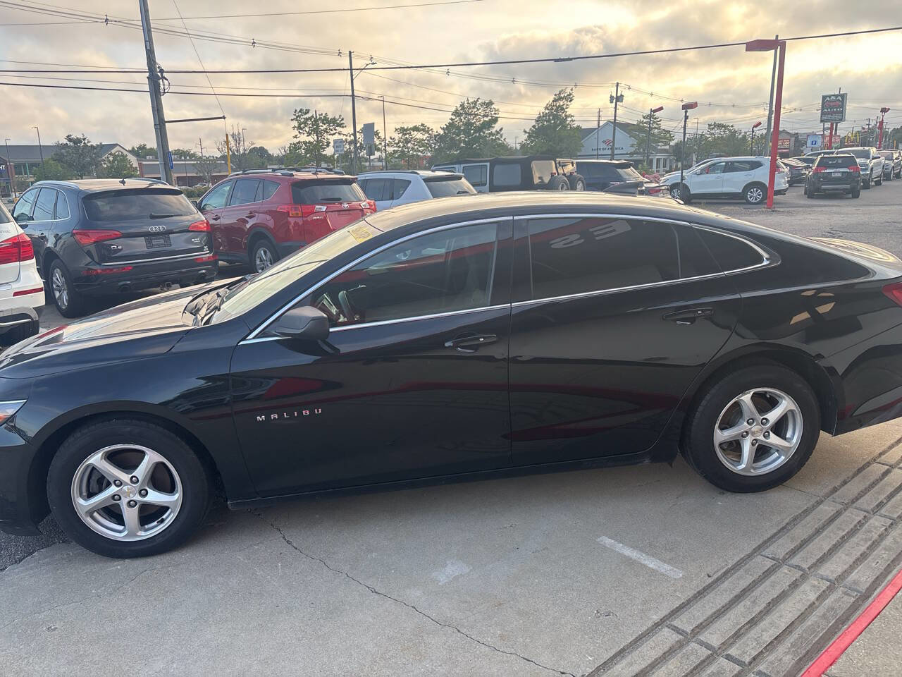 Used 2018 Chevrolet Malibu LS image 8