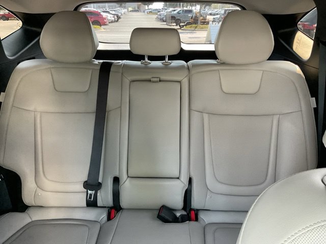 Used 2025 Hyundai Tucson Limited AWD/4WD image 36