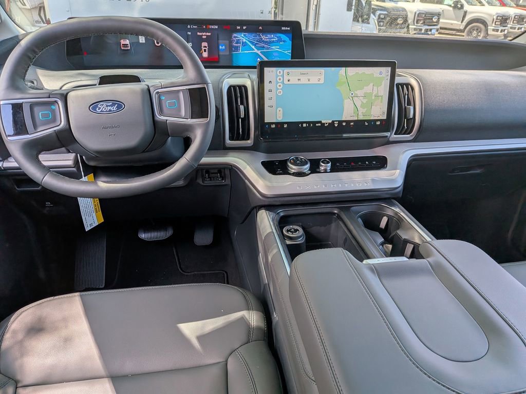 New 2026 Ford Expedition Active image 26