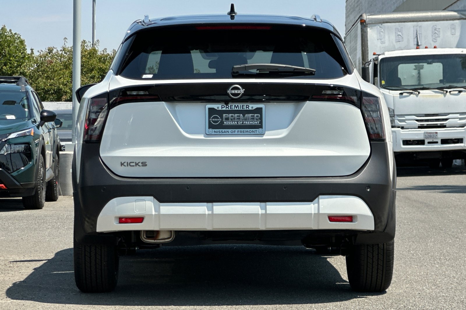 New 2026 Nissan Kicks SV FWD image 5