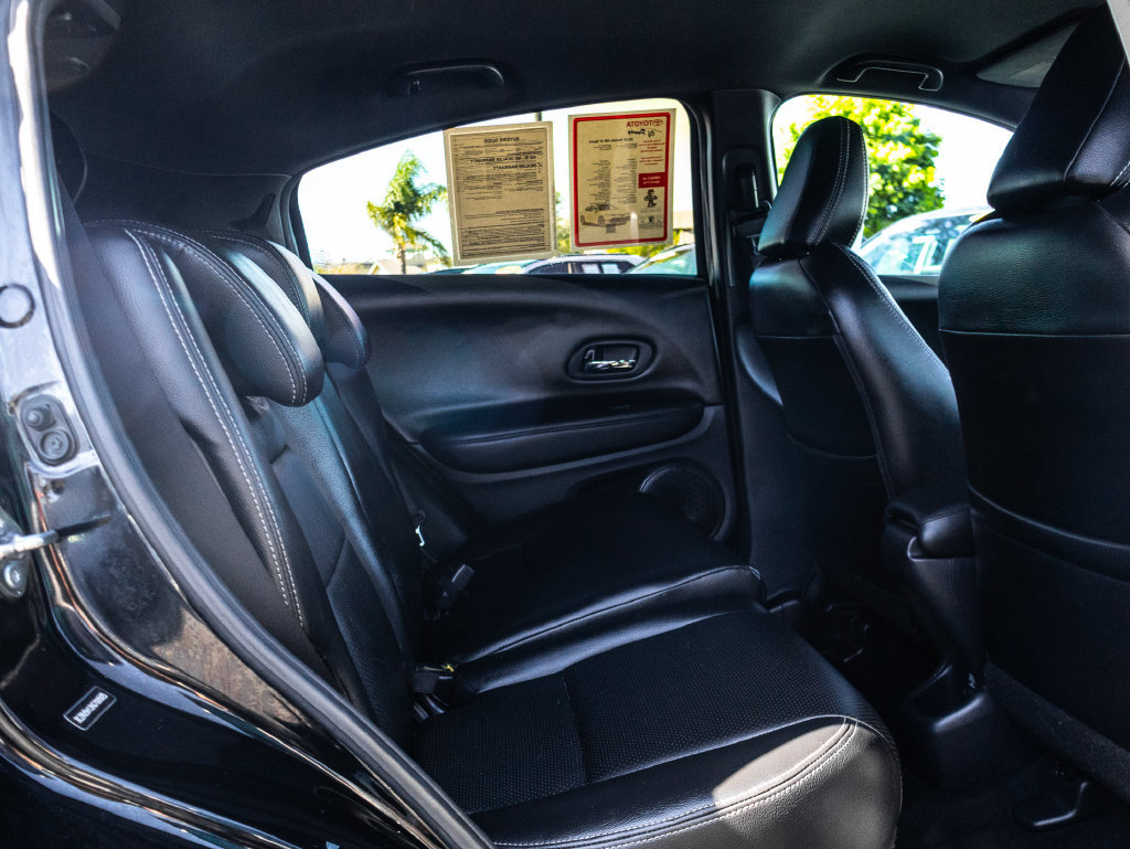 Used 2019 Honda HR-V Sport image 16