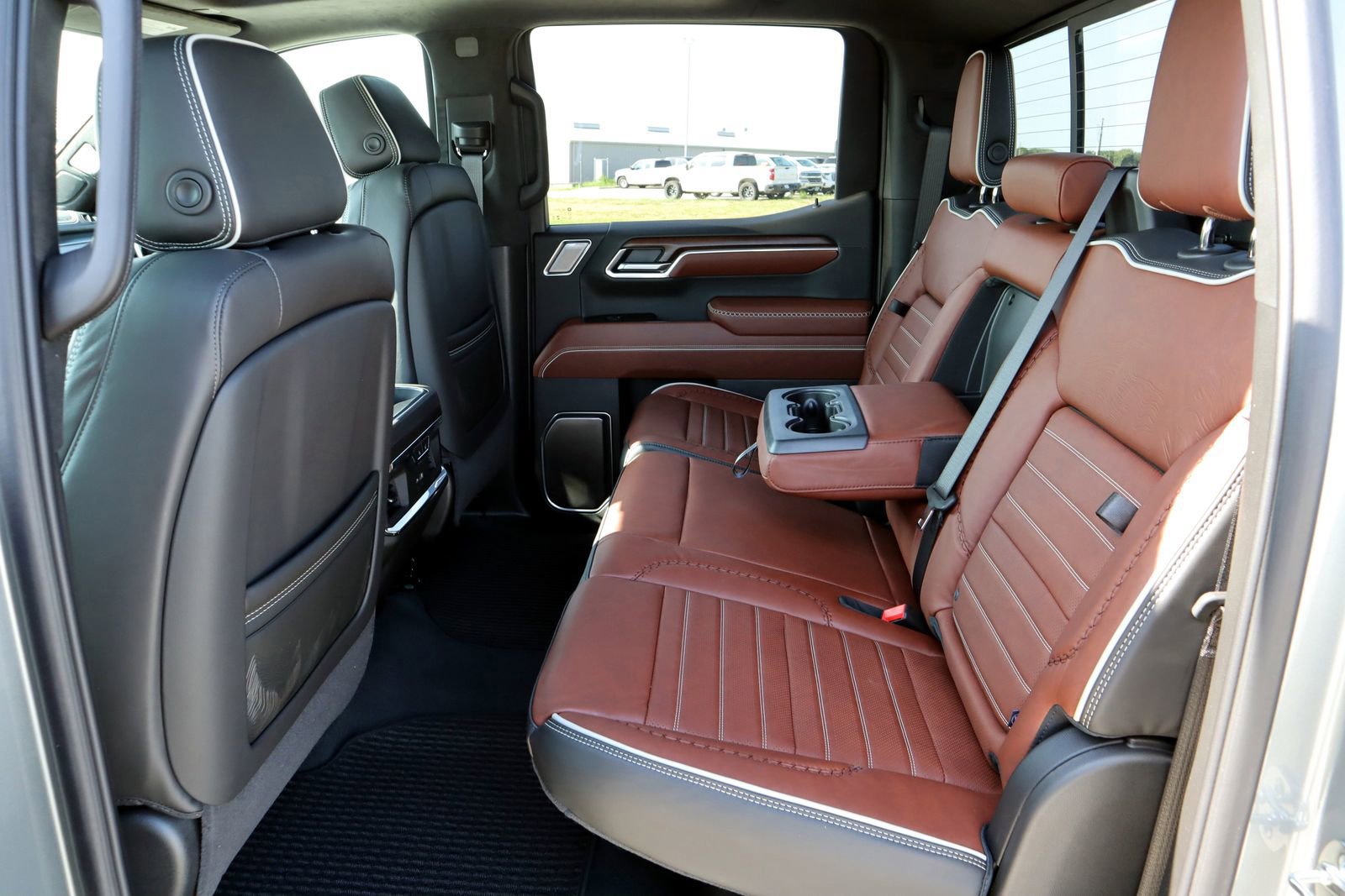 New 2025 GMC Sierra 1500 Denali Ultimate AWD/4WD image 7