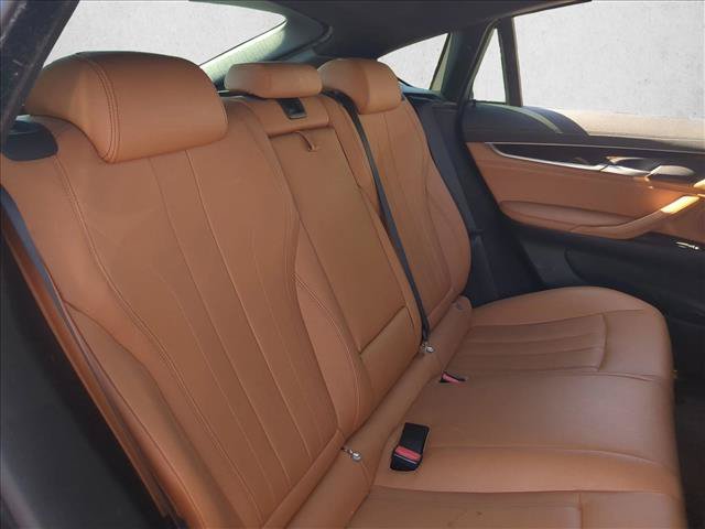 Used 2018 BMW X6 sDrive35i RWD image 21
