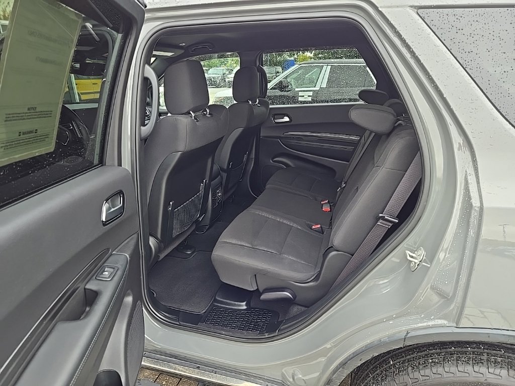 Used 2024 Dodge Durango SXT w/ Trailer Tow Group IV AWD/4WD image 17
