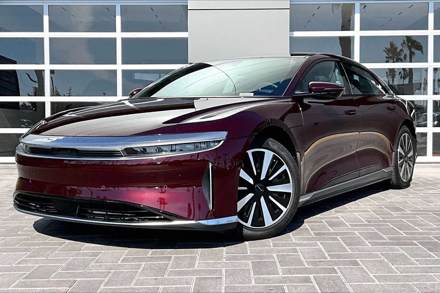 Used 2023 Lucid Air Pure image 1