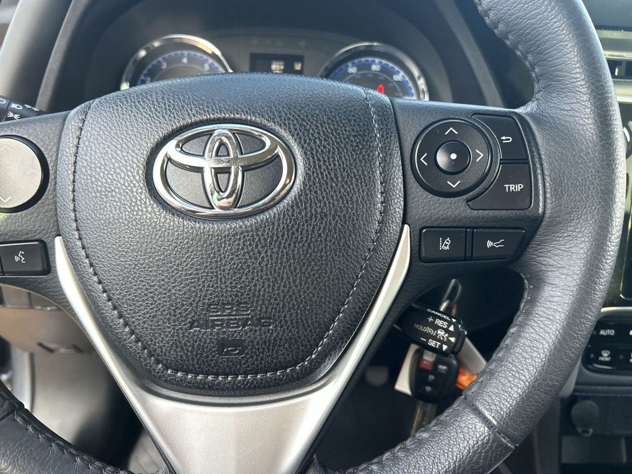 Used 2018 Toyota Corolla SE FWD image 21