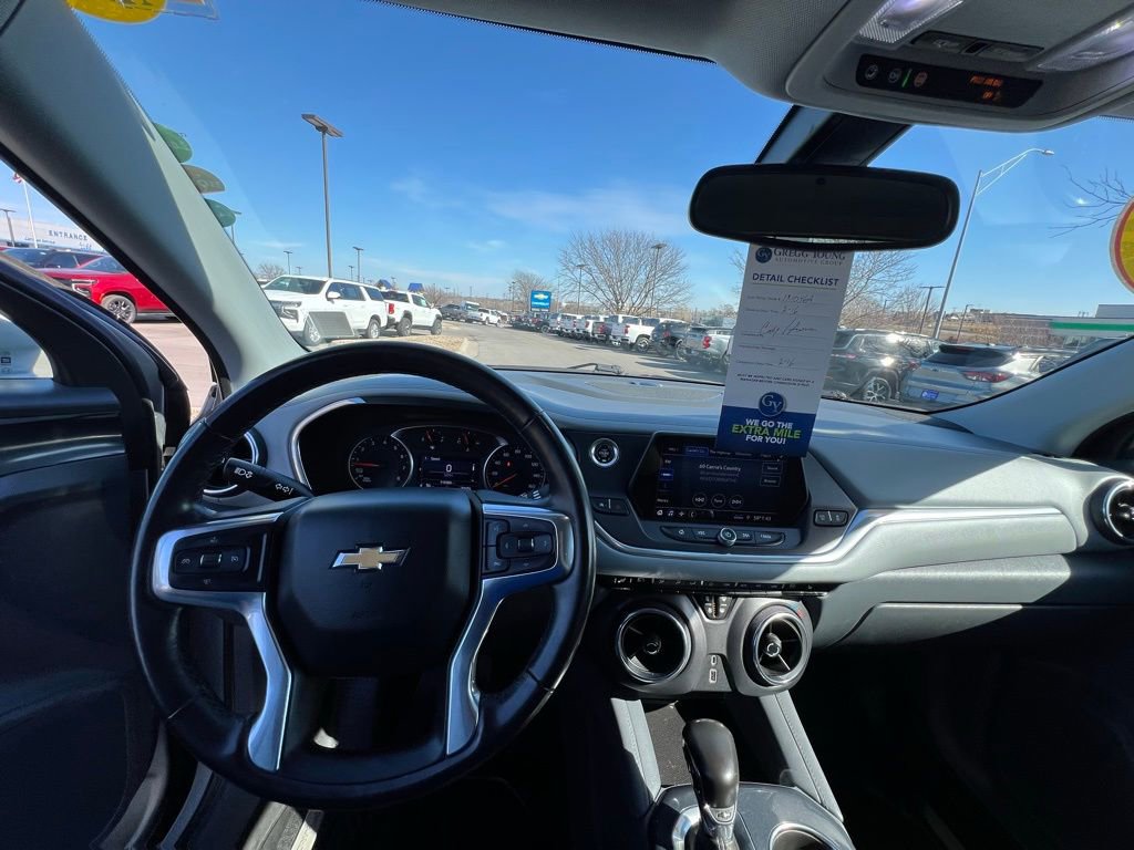 Used 2020 Chevrolet Blazer LT image 35