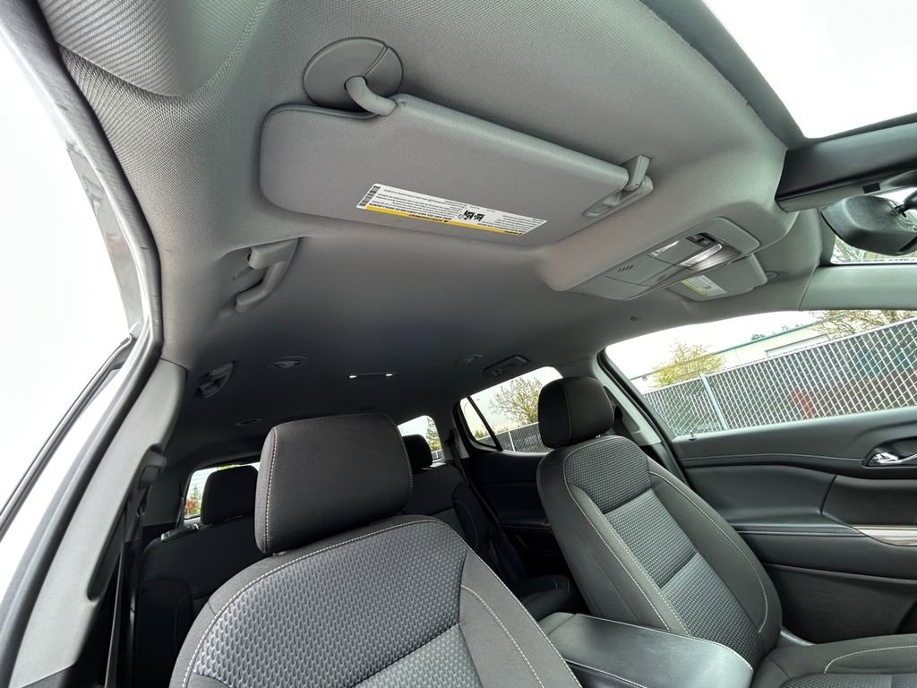 Used 2022 GMC Acadia SLE FWD image 27