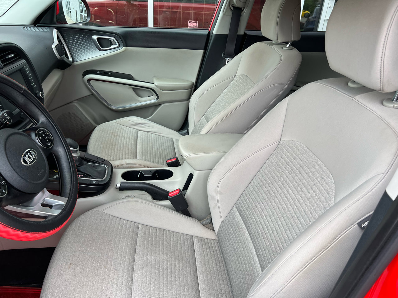 Used 2020 Kia Soul S image 12