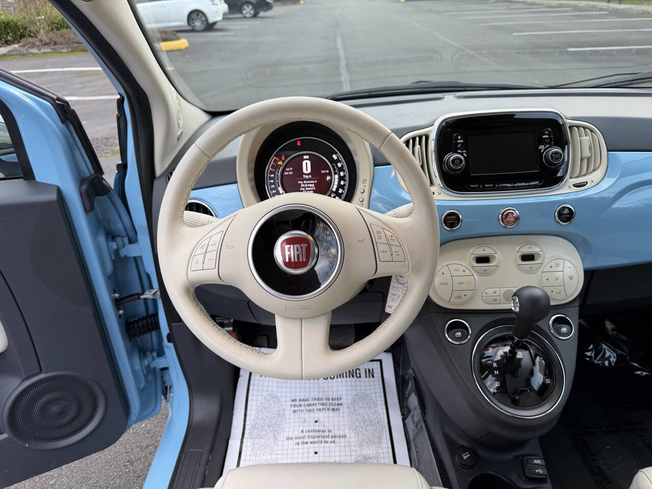 Used 2017 FIAT 500 Lounge image 18