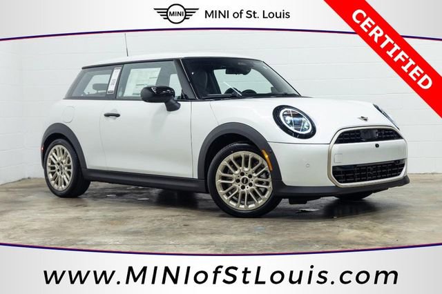 Certified 2025 MINI Cooper 2-Door Hardtop image 1