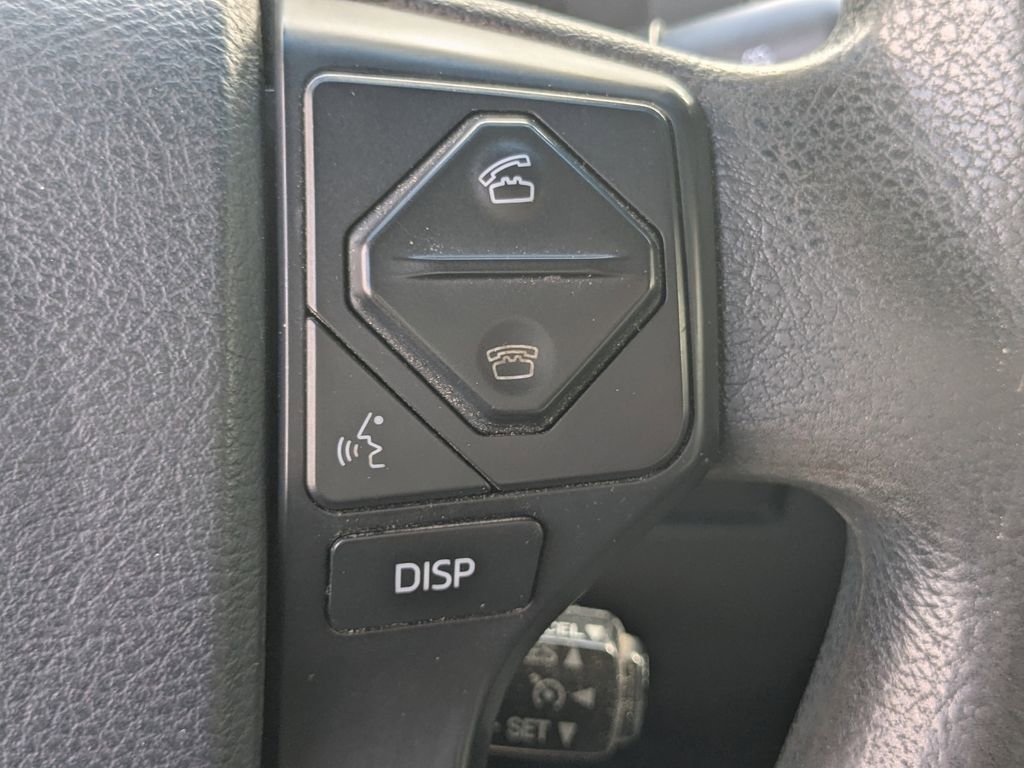 Used 2014 Toyota Tundra SR image 10