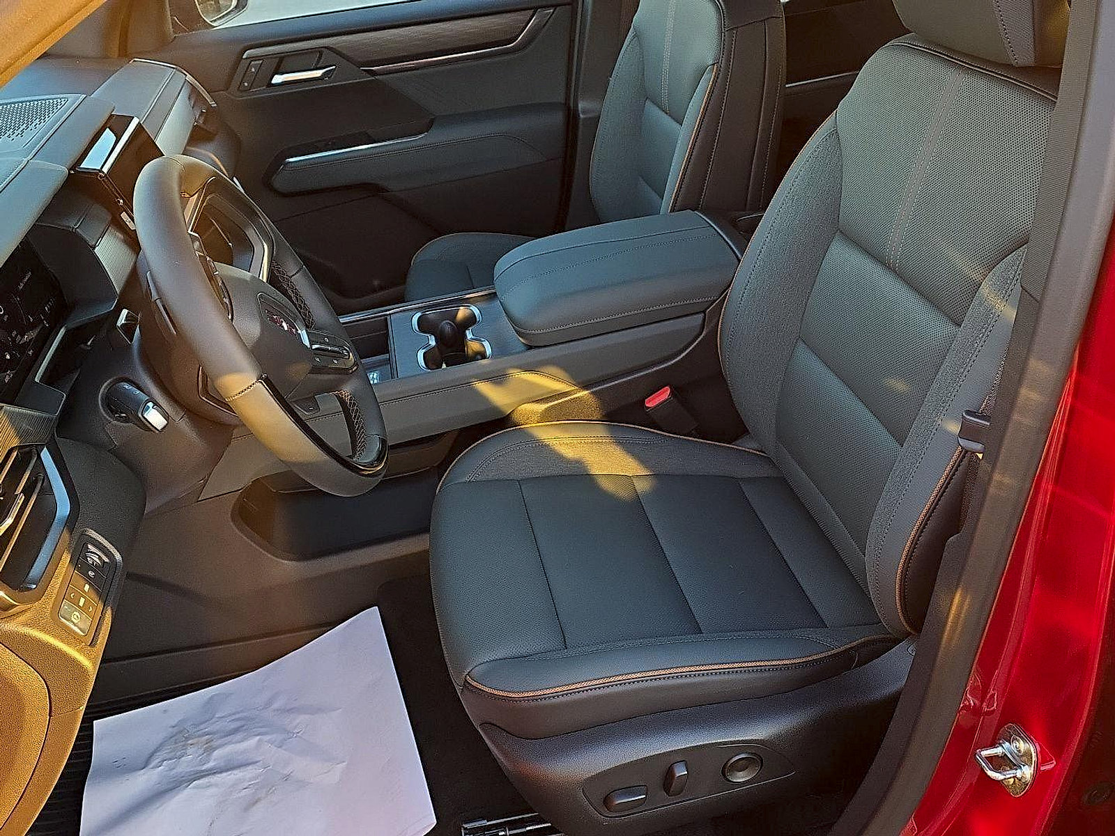 New 2026 GMC Acadia AT4 w/ Super Cruise Package AWD/4WD image 12