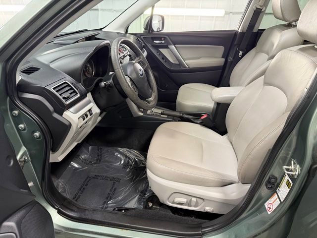 Used 2016 Subaru Forester 2.5i Limited AWD/4WD image 12