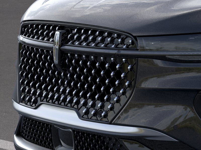 New 2026 Lincoln Nautilus Premier image 17