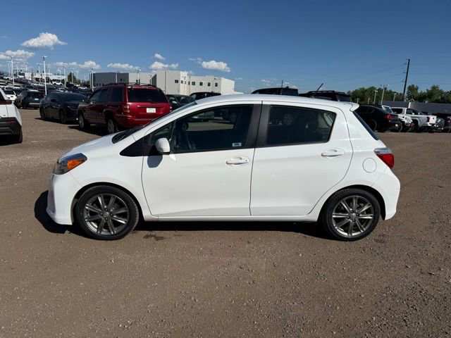 Used 2012 Toyota Yaris SE FWD image 2