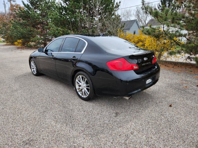 Used 2012 INFINITI G37 Journey w/ Premium Pkg image 12