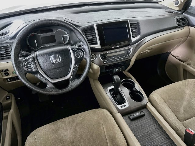 Certified 2017 Honda Pilot EX image 28