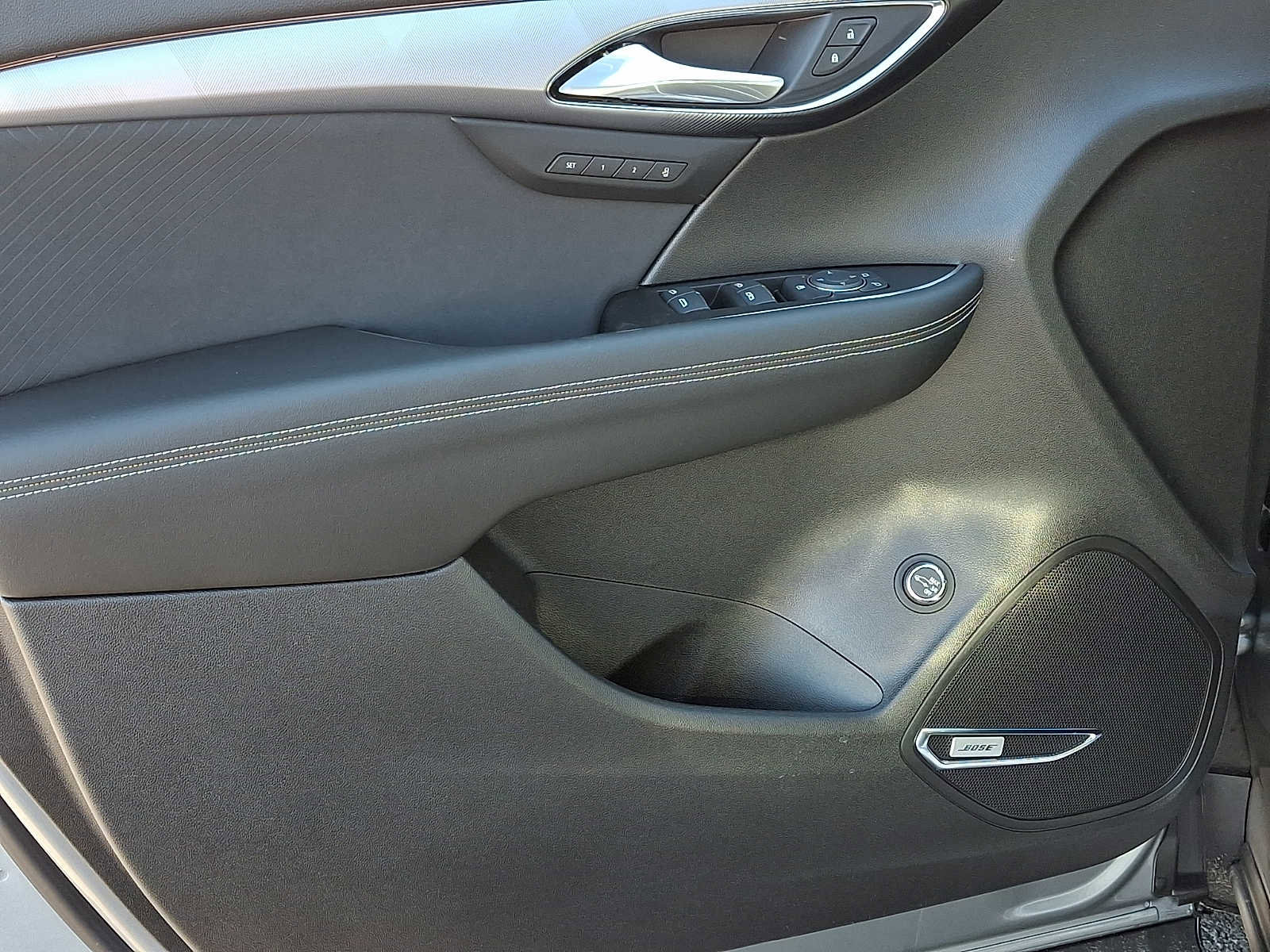 New 2026 Buick Envision Sport Touring image 10