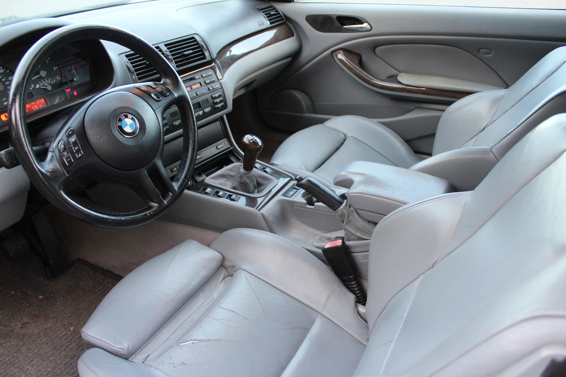 Used 2001 BMW 325Ci Convertible image 11