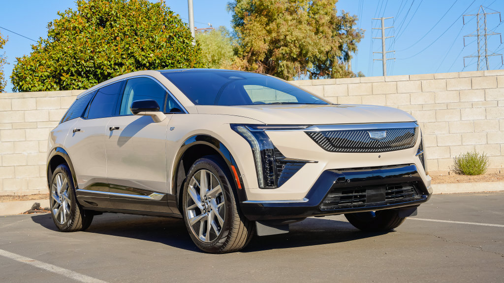 New 2027 Cadillac Optiq Premium Luxury RWD image 5