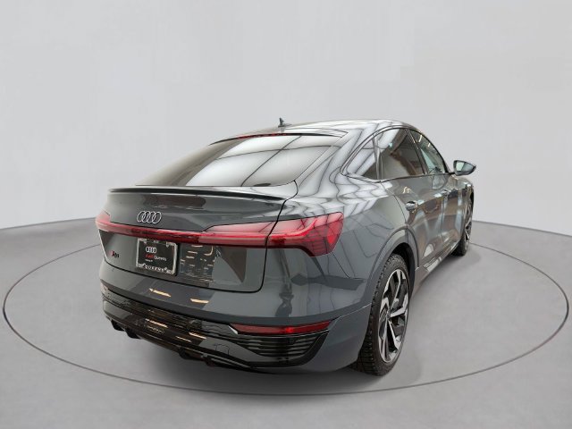 Used 2024 Audi Q8 e-tron Premium Plus w/ Premium Plus Package AWD/4WD image 4
