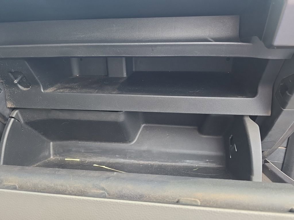 Used 2017 Ford F150 XLT w/ Equipment Group 302A Luxury AWD/4WD image 49