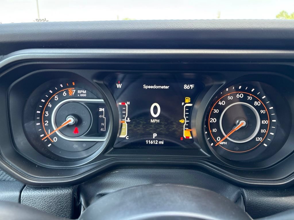 Used 2026 Jeep Gladiator Mojave AWD/4WD image 16