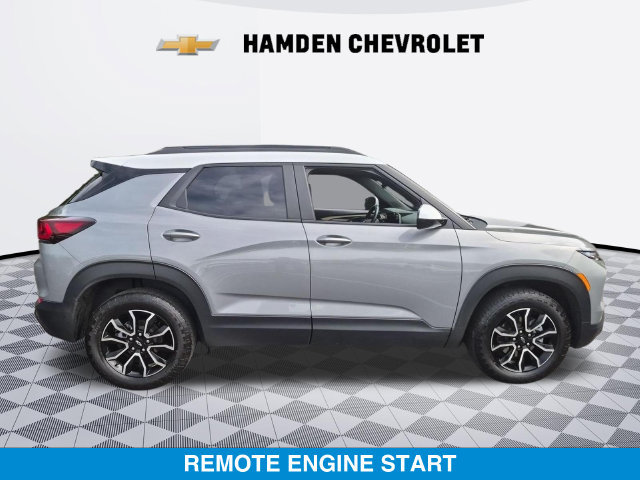 Used 2024 Chevrolet TrailBlazer ACTIV w/ Convenience Package AWD/4WD image 2