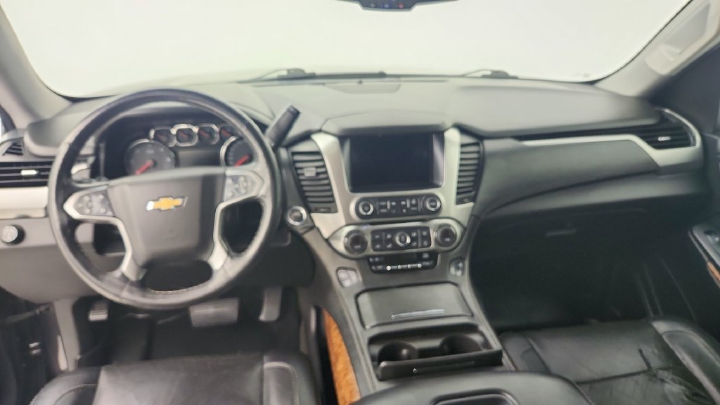 Used 2018 Chevrolet Suburban Premier RWD image 21