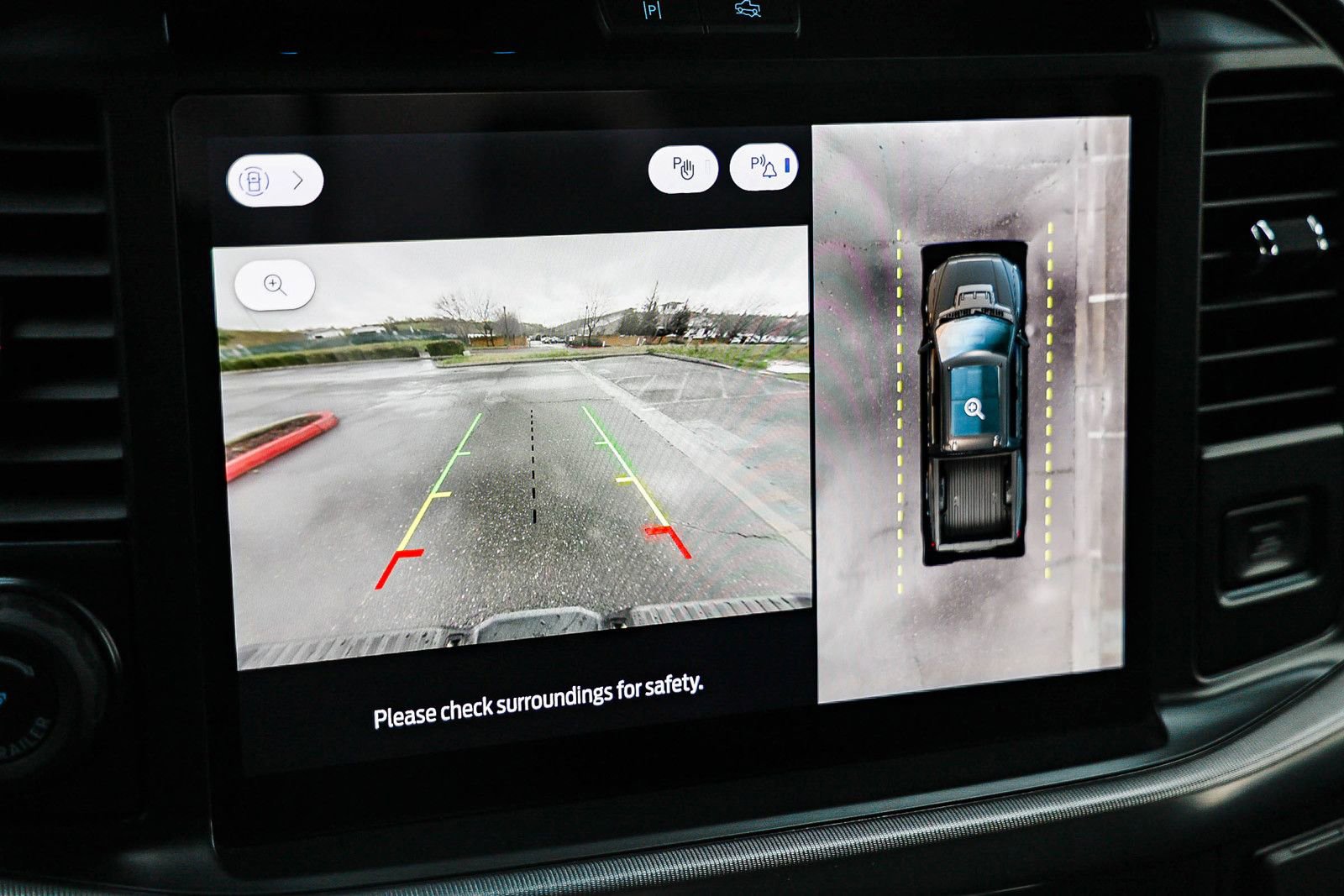 Used 2025 Ford F150 Raptor image 24