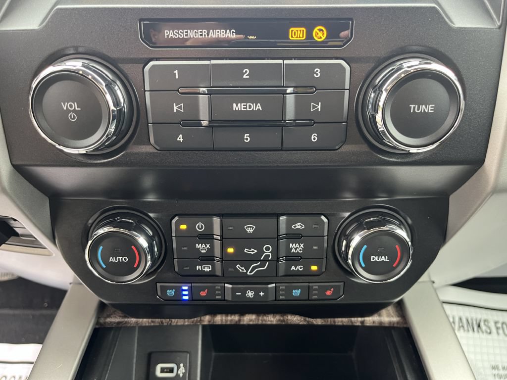 Used 2019 Ford F250 Lariat w/ Lariat Value Package AWD/4WD image 26