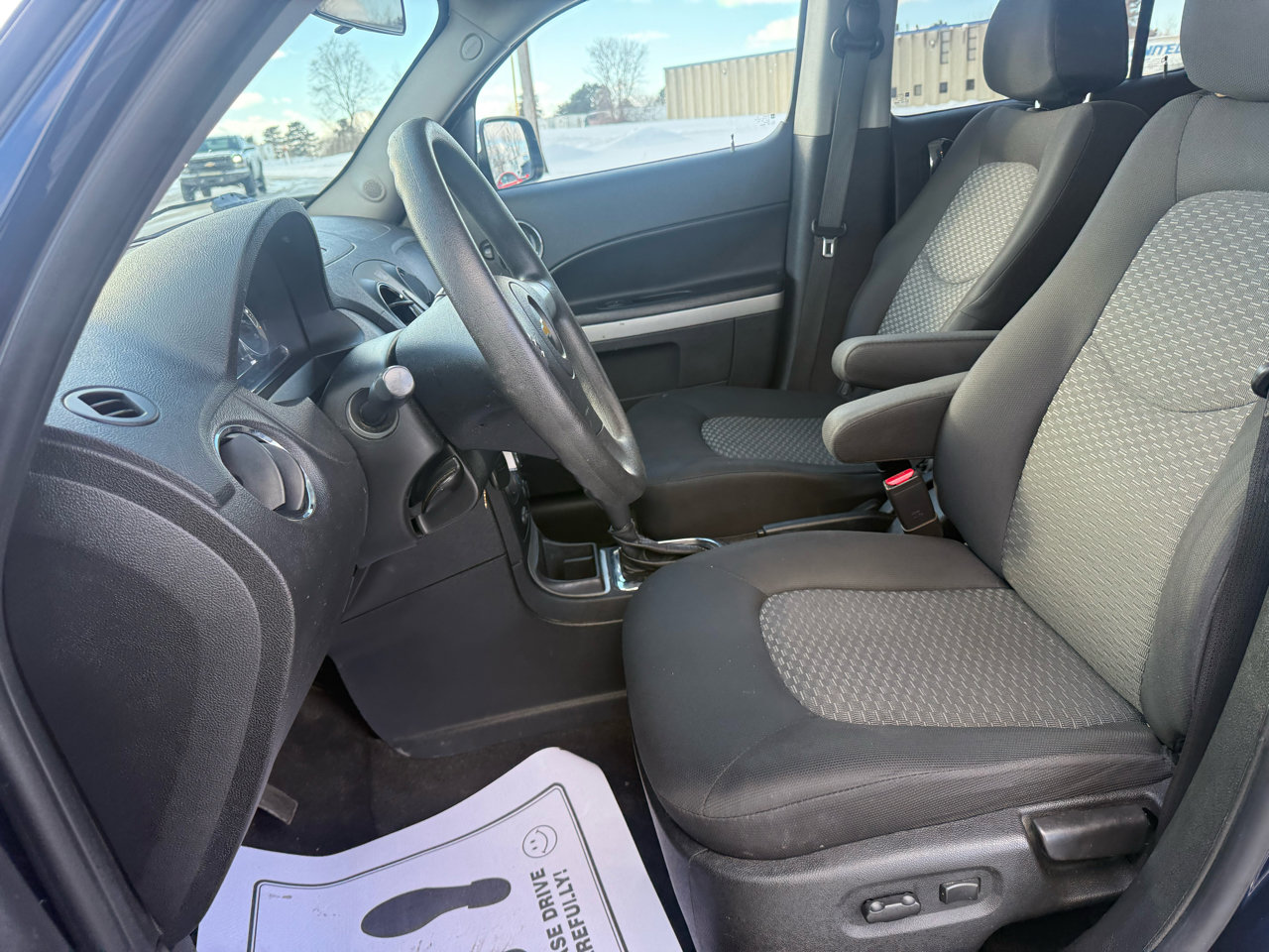 Used 2011 Chevrolet HHR LT image 13