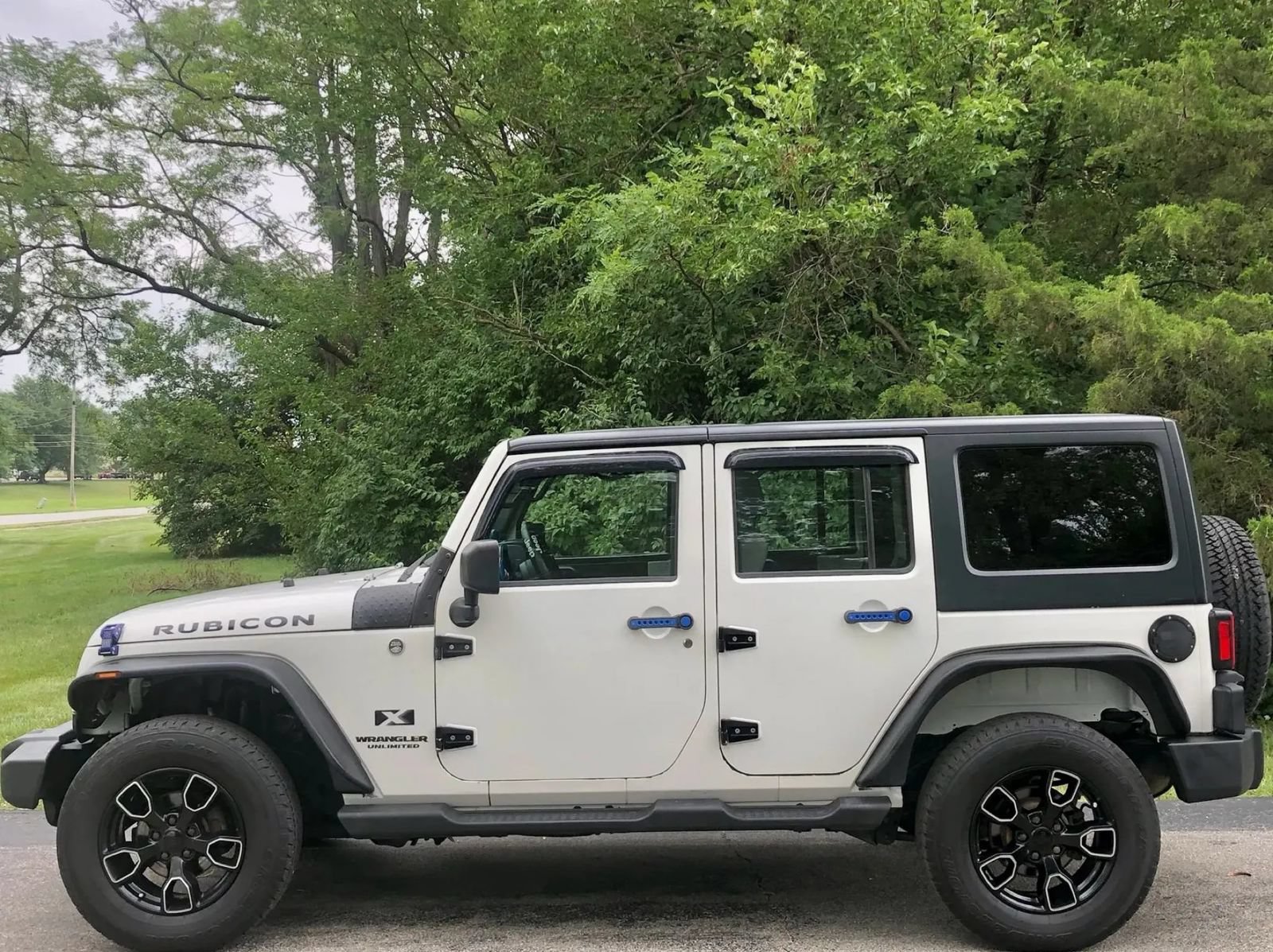 Used 2009 Jeep Wrangler Unlimited X AWD/4WD image 8