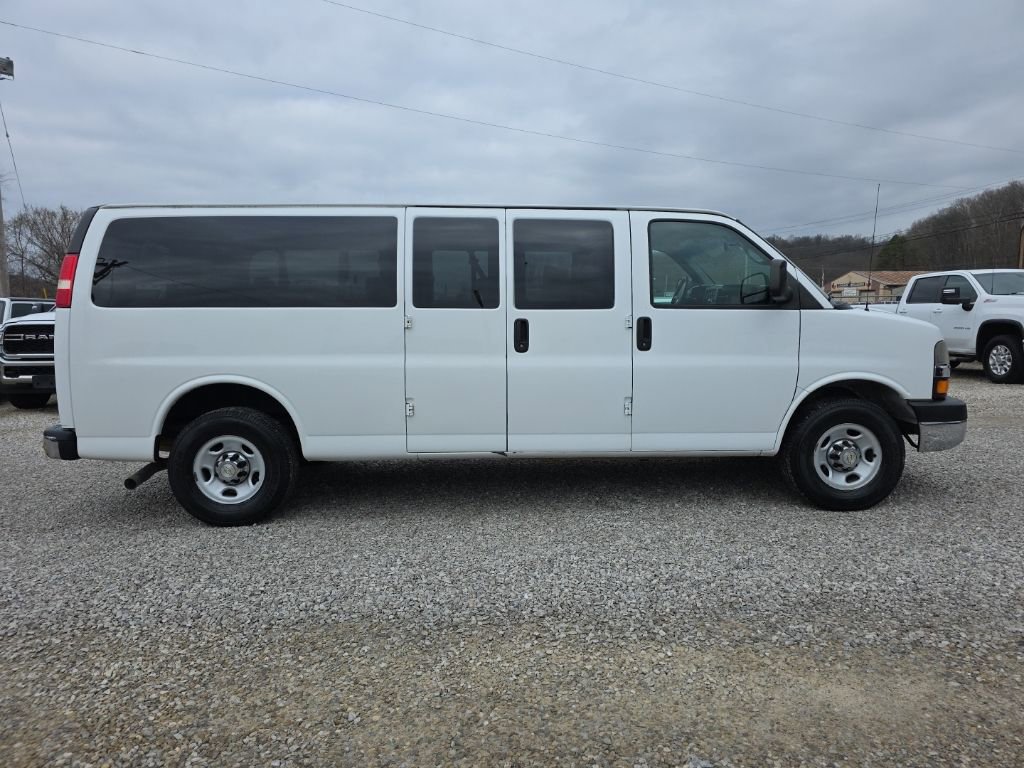 Used 2014 Chevrolet Express 3500 LT w/ LT Preferred Equipment Group image 3