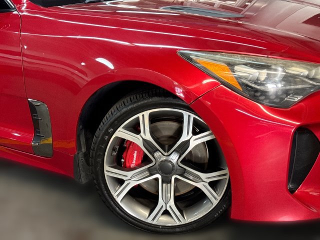 Used 2018 Kia Stinger GT RWD image 18