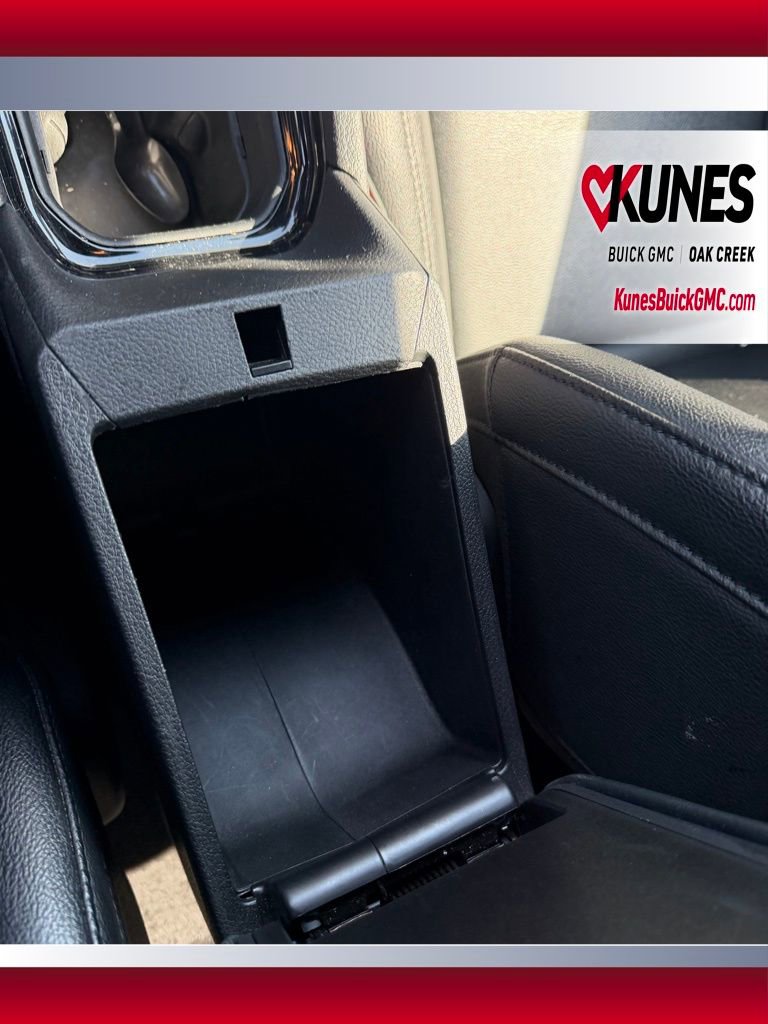 Used 2025 Jeep Compass Limited image 17