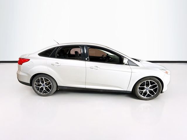 Used 2018 Ford Focus SEL image 5
