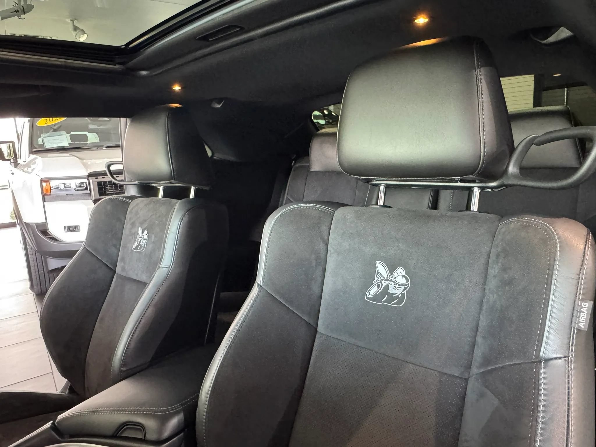 Used 2022 Dodge Challenger R/T Scat Pack RWD image 13