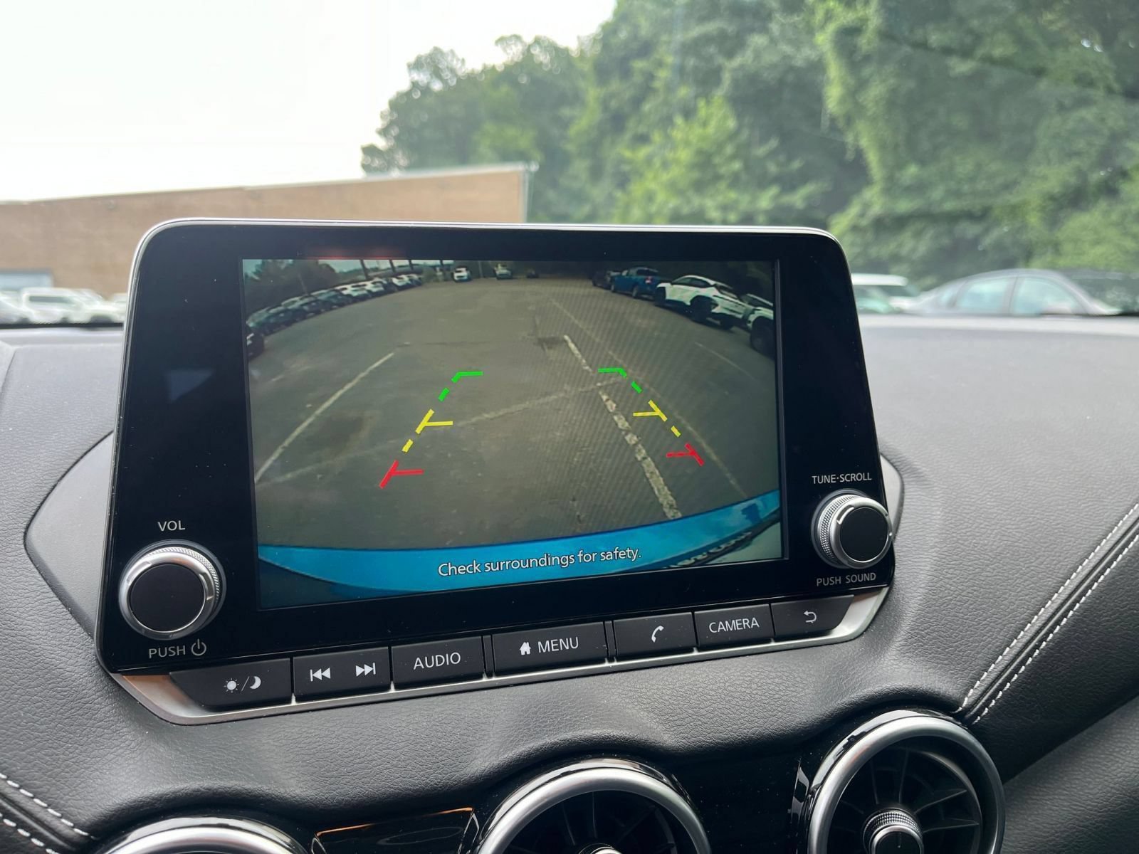 Used 2025 Nissan Sentra SV FWD image 25