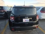 Used 2018 Jeep Renegade Limited w/ UConnect 8.4 Nav Group image 5