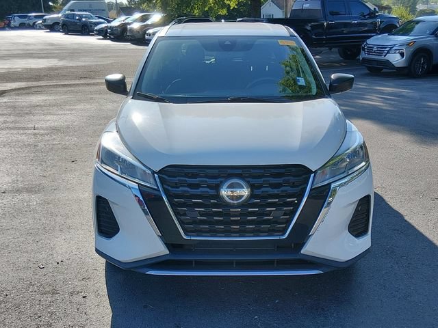 Certified 2021 Nissan Kicks S FWD image 9