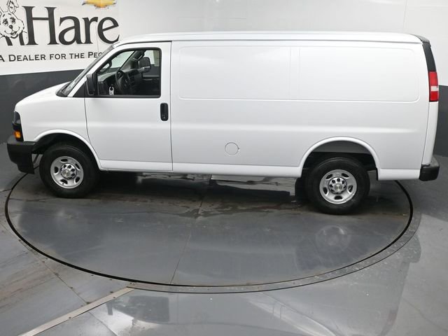 New 2026 Chevrolet Express 2500 image 21
