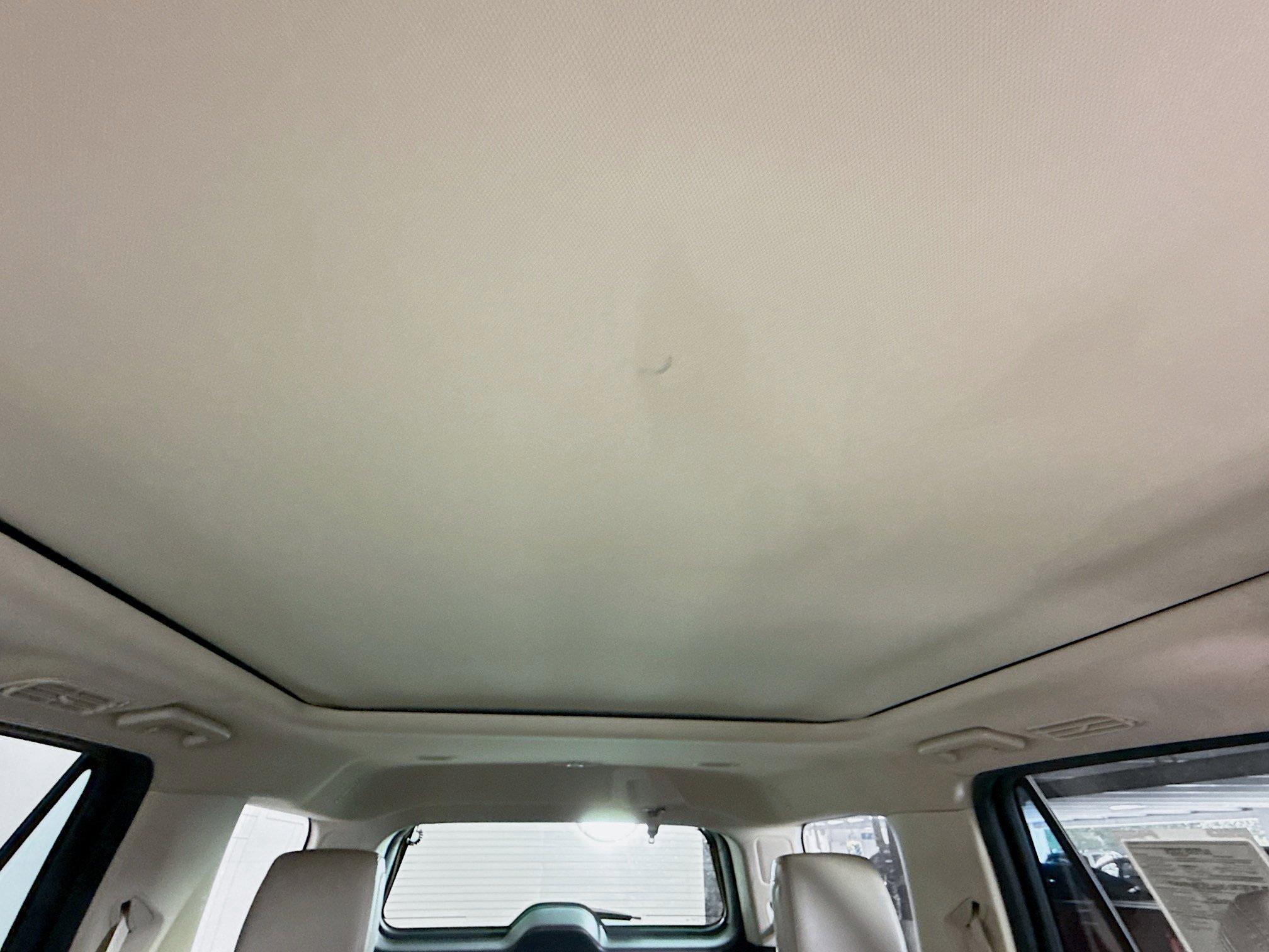 Used 2022 Ford Expedition Limited image 27