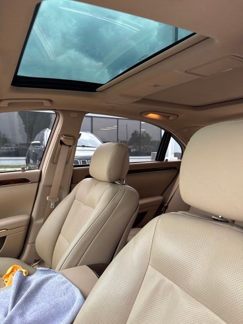 Used 2010 Mercedes-Benz S 550 4MATIC image 14