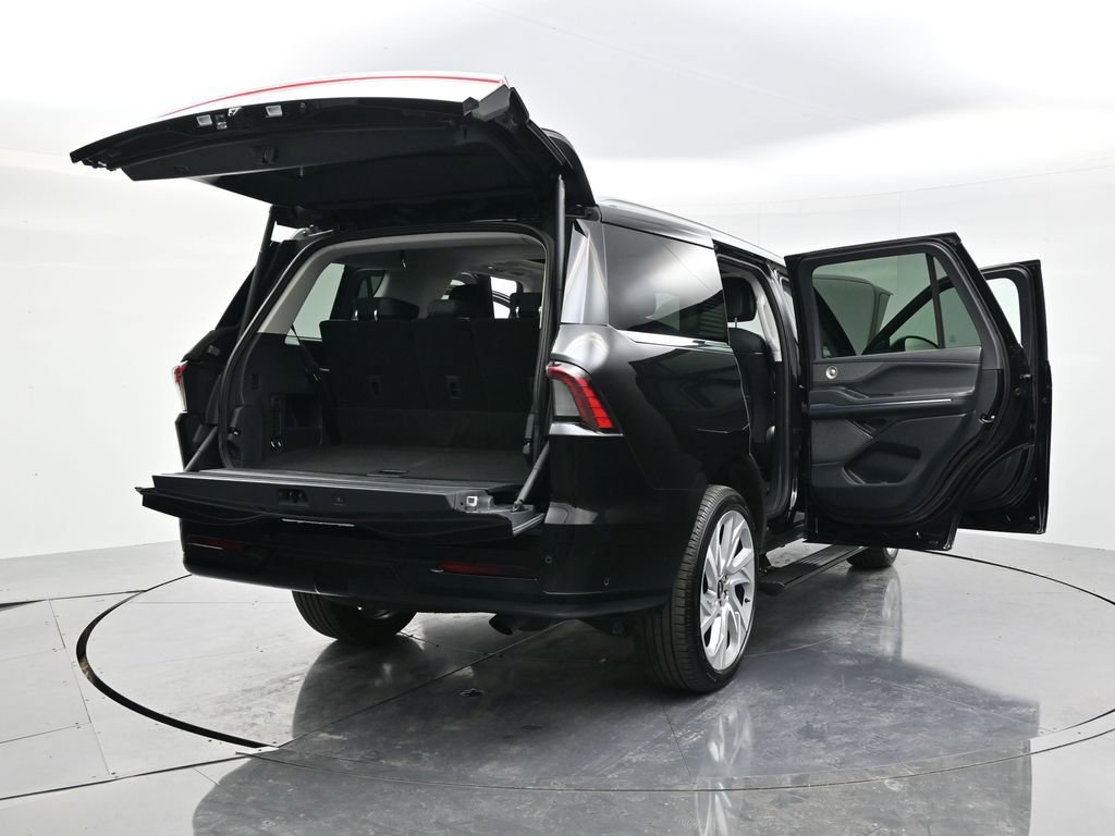 Used 2025 Lincoln Navigator Reserve image 62