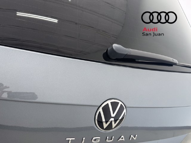 Used 2023 Volkswagen Tiguan SE FWD image 10