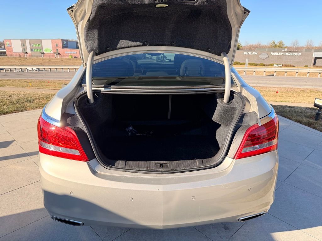 Used 2016 Buick LaCrosse Leather w/ Driver Confidence Package #1 FWD image 29
