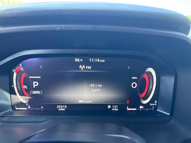 Used 2025 Nissan Rogue SL AWD/4WD image 12