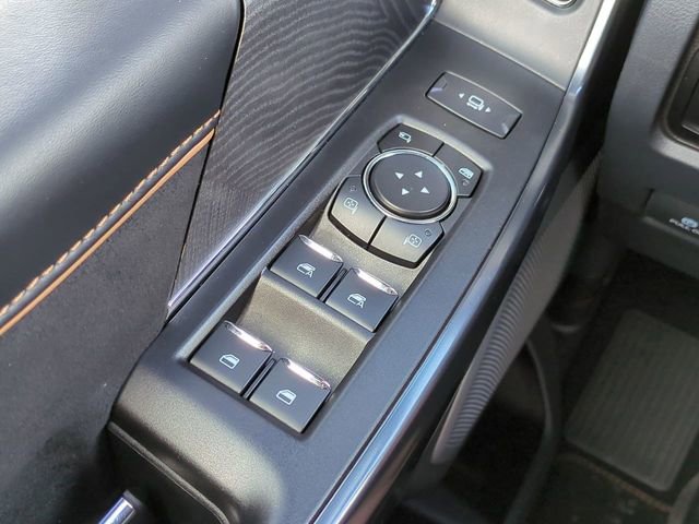 Certified 2024 Ford F250 Platinum w/ FX4 Off-Road Package image 25